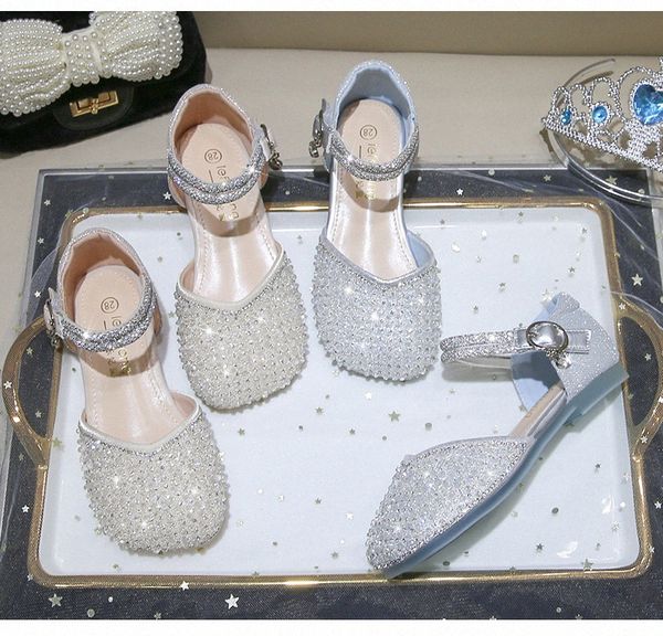Sandálias femininas Crianças sapatos princesas Cristal de verão bebê criança jovem solado macio sapato plano 22-36 k6si#