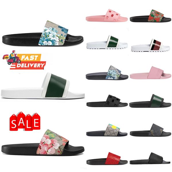 Flipers de praia Summer Rubber Mulher Shoe Slides Letter Sapatos planos de grife de gestas preguiçosas sandálias Homem Banheiro Hotel desenho animado Big Head Slipper Tamanho 36-45