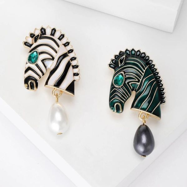 Spille Beauterry Trendy Vintage smalta zebra per donne unisex Horse Head Pins Casual Party Accessori Regali