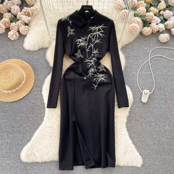 Повседневные платья винтажные литературы элегантная черная Qipao Женская осень и зимняя мода тяжелая промышленность