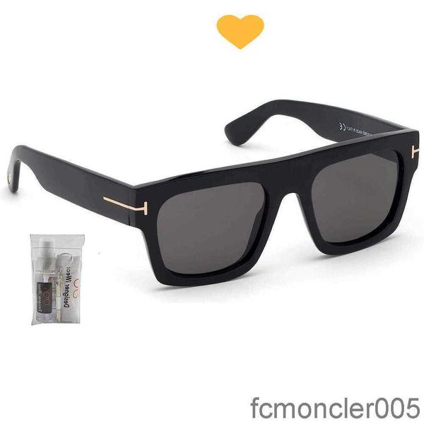 Tom fords tf occhiali da sole da sole marchi di design di designer di lusso estate estate geometrica con iwear kit dayecare wg2z