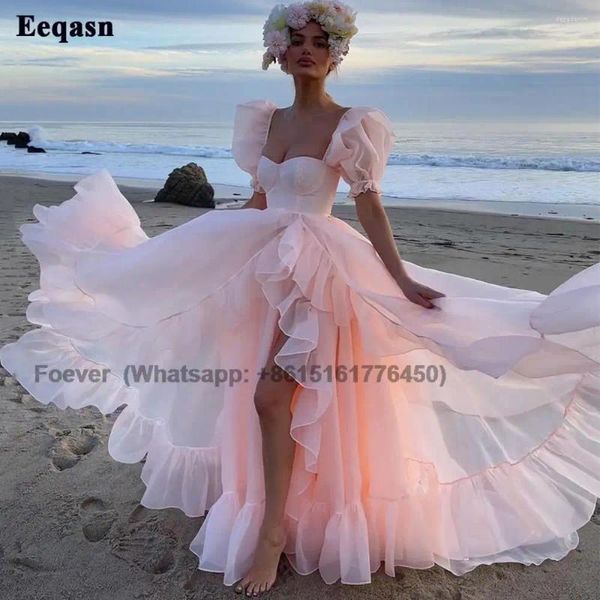 Вечеринка платья Eeqasn Baby Pink Organza PROM Короткие бурные рукава платья с разбитой принцессой формальные женщины 2024