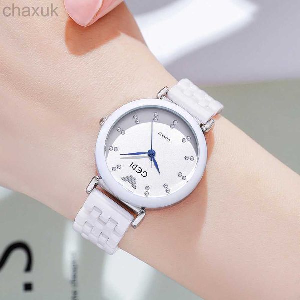 Armbanduhren Luxus Frauen Uhr Watschen weiß simulierter handelgurt diamant 30m Wasserresistenz Fashion Ladies Quarz Armband Uhr Geschenk Frau D240417