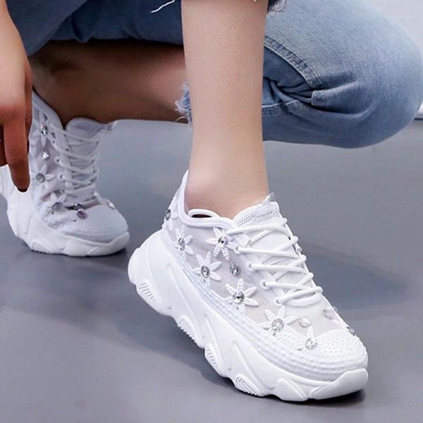 Lässige Schuhe Frauen Sneaker 2024 Strasskeiltrainer Dames Chunky Plattform weiße Frau Chaussures Femme Sapatos Femininos