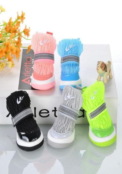 Abbigliamento per cani 4 pcsset scarpe da cane invernale impermeabile antistrip stivali da neve calzati spessi caldi per piccoli gatti cuccioli di cani calzini b7441665