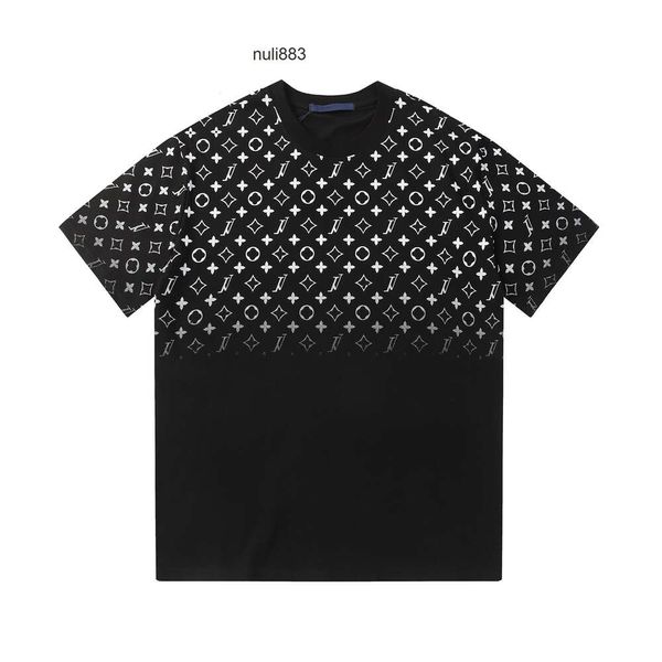 2024 T-shirt Designer MENS Nuovo casual 100% puro in cotone Resistente alle rughe classiche Letter a forma di stella Coppia camicia a maniche corte a maniche corta S-XL di dimensioni asiatiche in bianco e nero