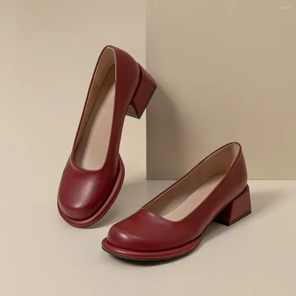 Sapatos casuais Borgonha Block Heel Spring 2024 Moda feminina Round Toe Retro Solid Color