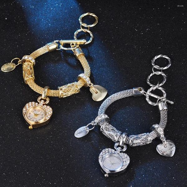 Bracelets de charme Gold Silver Love Round Quartz Assista Fashion feminino Bracelet Ladies Girls