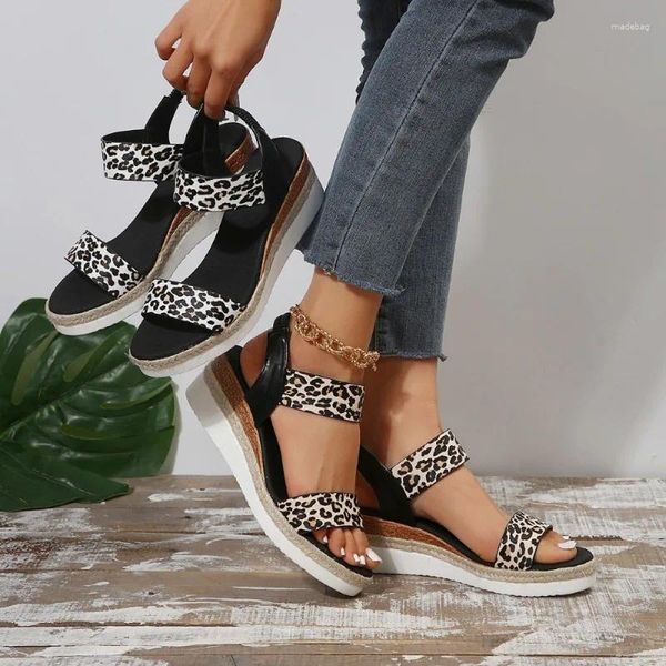 Kleiderschuhe plus Größe 43 Frauen Plattform High Heels Sandalen Leopard Open Toe Casual Summer Fashion Wedges Pantoffeln Walking Slides