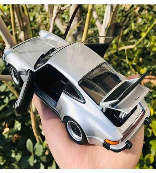 Welly 124 1974 Porsche 911 Turbo3 0 Diecast Metal Model Model Toy Car 2 Boys Rediction Gift272T2501331