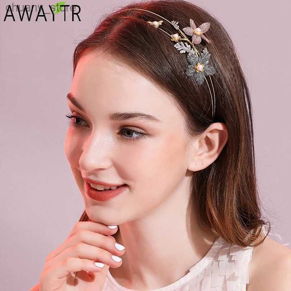 Stirnbänder Doppelschicht Stirnband Metal-Kopfband Butterfly Hair Hoop für Frauen Party Strass Pearl Blume Hairband Hair Accessoires Y240417