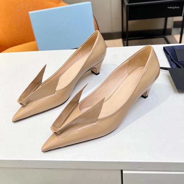 Scarpe eleganti estivi squisiti pompe femminili di colori solidi banchetto puntato con tacchi alti alti veri materiali in pelle genuina singolo da donna singolo