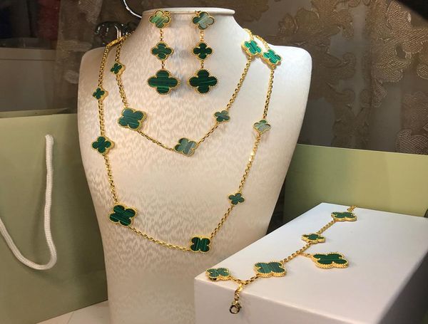 Vendi 925 gioielli di fiori a quattro foglie d'argento per donne orecchini per bracciali da sposa anello verde guscio di perle clover3501361