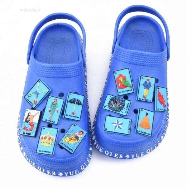 Nova chegada em estoque de cartões de desenho animado charme fofo designer personalizado entupimento charmr shoe shoe para entupimentos jibbitz shoe encantos