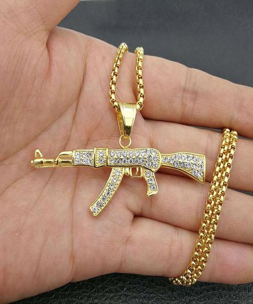 Hip -Hop -Strasssteine ebnet Bling aus Gold Silber Farbe Edelstahl AK 47 Waffenanhänger Halskette für Männer Rapper Juwely3109598