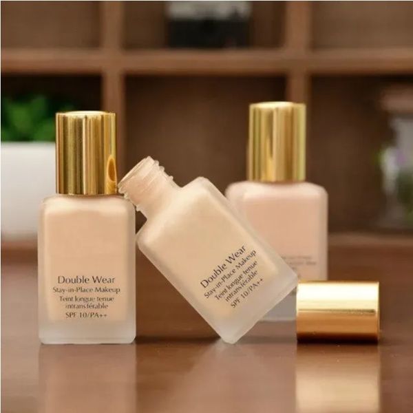 Foundation Marke Make-up Doppelkleidung Flüssigkeit 2 Farben bleiben an Ort und Stelle 30 ml Concealer Creme und natürliche lang anhaltende Tropfenlieferung Gesundheit hochwertig