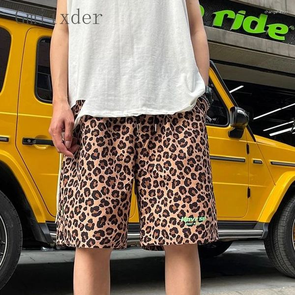 Erkek şort Japon moda leopar baskı erkekler kadınlar Kore tarzı yaz sokak kıyafeti unisex dış aşınma gevşek düz kpop plaj pantolon