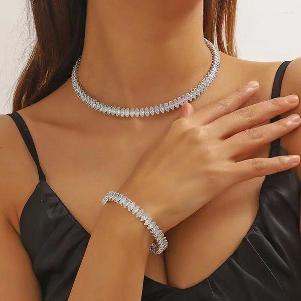 Ketten Frauen Luxus Hochzeit Schmuck Geschenk Quadrat Tenniskette Halskette Weiß transparent Kristall Zirkon minimalistische Juwelen