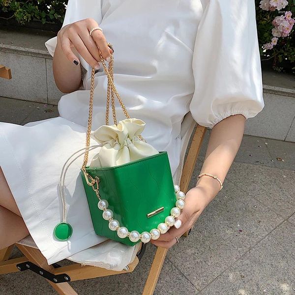 Sagni a tracolla a forma di scatola verde onda verde mini in pelle in pelle trasversale per donne 2024 viaggio da viaggio per viaggi semplice borsetta a catena