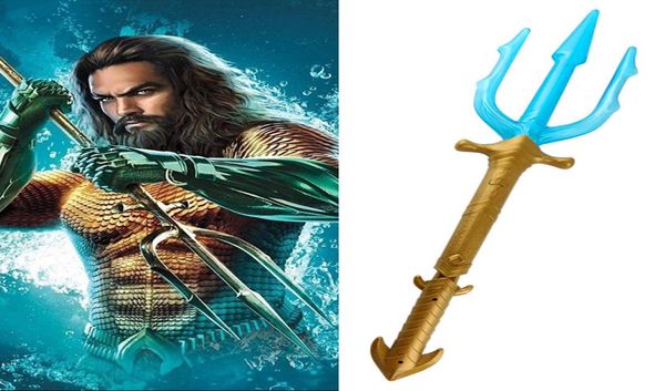 Aquaman Arthur Curryorin LED Trident Toy Action Action Figure Collection Cosplay Props Armi Model Toy Toy Halloween5753322