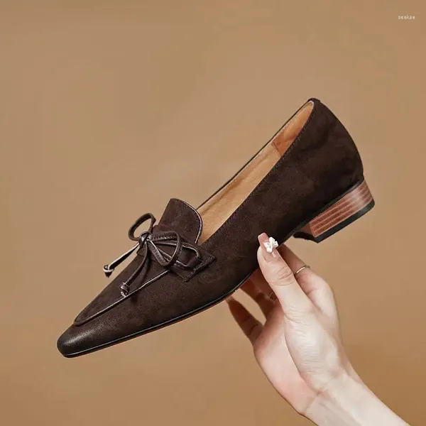 Sıradan ayakkabılar 9 yaşında dükkan doğal orijinal deri kadın topuklar saf renk yüksek kaliteli moda dört mevsim topuk