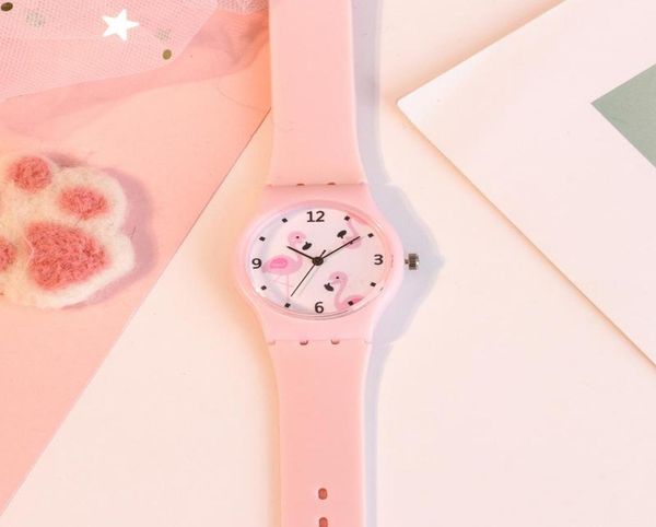 Armbanduhren Silicon Candy Color Student Watch Girls Uhr Fashion Flamingo Uhren Kinder Armbanduhr Cartoon Kinder Quartz4280941