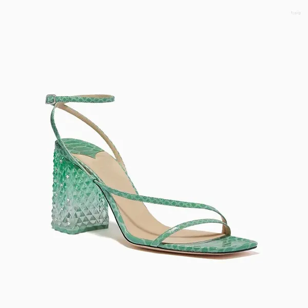 Vestido sapatos de sandálias femininas de verão saltos grossos de cristal bombas quadradas de pé de canela de caça tornozelo de fivela casual feminino