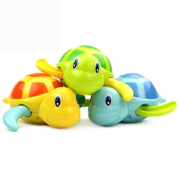 Trinutos de banho de bebê Criança Tortaria de banho de banho fofa de tartaruga de tartaruga praia de cadeia clássica de água de água brinquedo para crianças tocando 240418