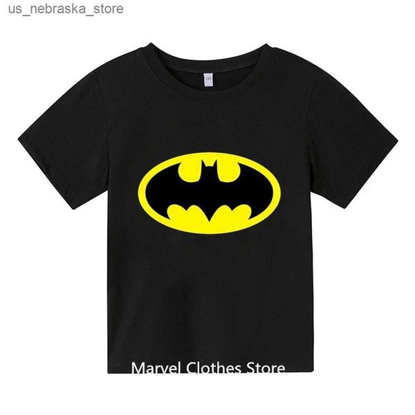 T-Shirts 2024 neuer süßer Batman T-Shirt Childrens Casual Street Kleidung Baby T-Shirt Jungen Kleidung Anime Girls Top T-Shirt Q240418