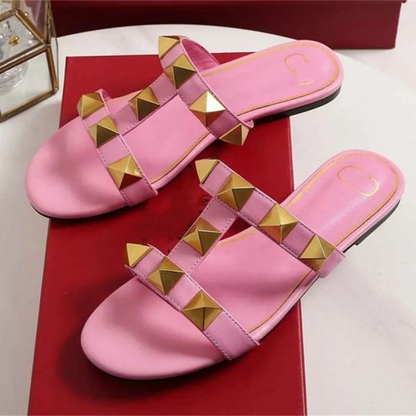 Summer Women Beach Flip Flops Scarpe di qualità per le donne con borchie Cool Bow Knot Flapper Sandals Female Jelly Sandals