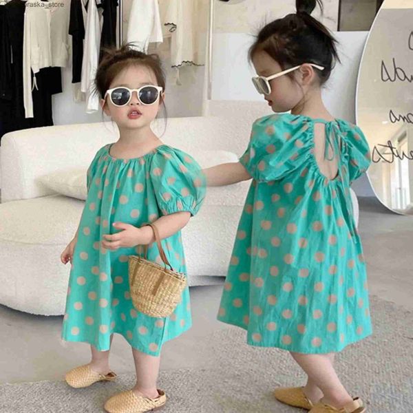 Vestidos de menina garotas vestido traseiro de verão vestindo roupas de criança, vestido de praia de férias de bebê fofo q240418
