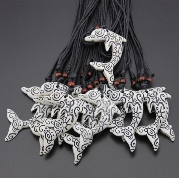 Mode Großhandel 12pcs/Lot Faux Bone Taino Sun Frog Carving Delphin Anhänger Halskette für Männer Frauen Schmuck Amulett Geschenk MN5207873166