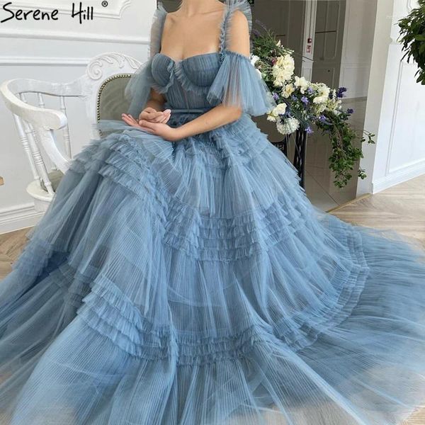 Partykleider blau A-Linie trägerloser sexy Abschlussball 2024 Kurzärmelte abgestufte Tüllkleid Serene Hill La70662