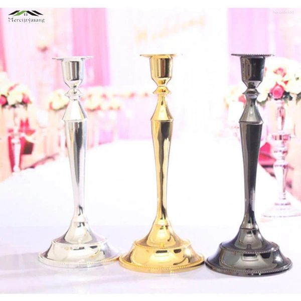 Kerzenhalter 10pcs/Los Metall Silber/Gold plattiert 1-Arm-Stand Zinklegierung Hochwertige Säule für Hochzeitsanschluss Candelabra