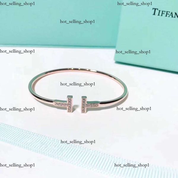 Tasarımcı Bilezik Moda Yonca Tiffanyry Weman 18K Altın Bilezik Çift T Şekleli Bilezik Kadın Mücevherleri Aşk Kadınlar Altın Bilgap Tiffanybracelet 493