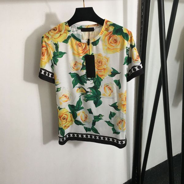 2024 designer magliette magliette magliette da donna donna Nuova foglia di banana verde fiori di rosa gialla a pois con fiori bianchi giallo rosa stampare t-shirt a maniche corta