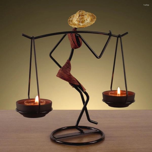 Candele Cancile Creative Romantico Pastorale Girl Candlestick Iron Iron Candele Decorazioni da tavolo a casa Light Light