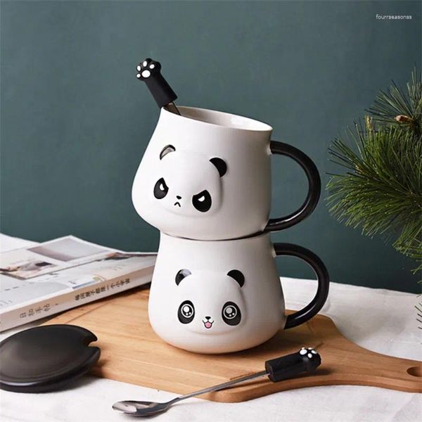 Canecas Nóricas Nóricas de Grande Capacidade Planda Creme de Cerâmica com tampa e colher criativo Caso de café da manhã leite casal Copo de chá
