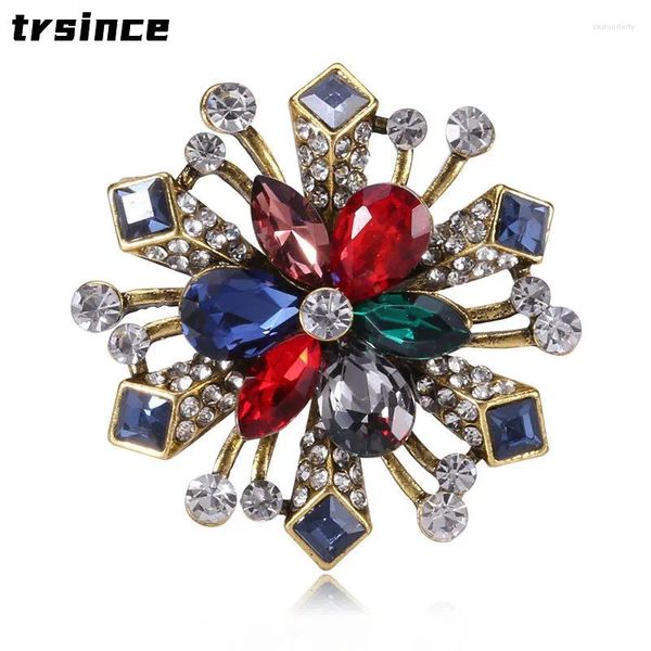 Broschen kreative Mode hexagonale Kristallblume Brosche Frauen Temperament Strass Corsage Seidenschalschnalle Kleidung Pin