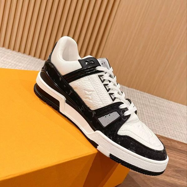 Treinador de sapatos de grife de grife de grife Homem Moda Sapatos de luxo Branco preto laranja esporte de lazer popular tênis