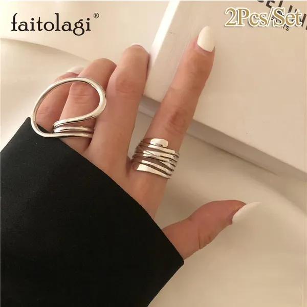 Ringos de cluster 2pcs/conjunto conjunto geométrico para mulheres multilamadas Twist Twist Open Ring Anel Irregular Metal Girls Jewelry Gift