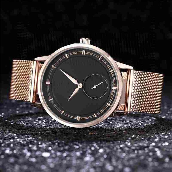 Смотреть/смотреть Simple Style Men's Watch двухконтактный маленький цифербл.