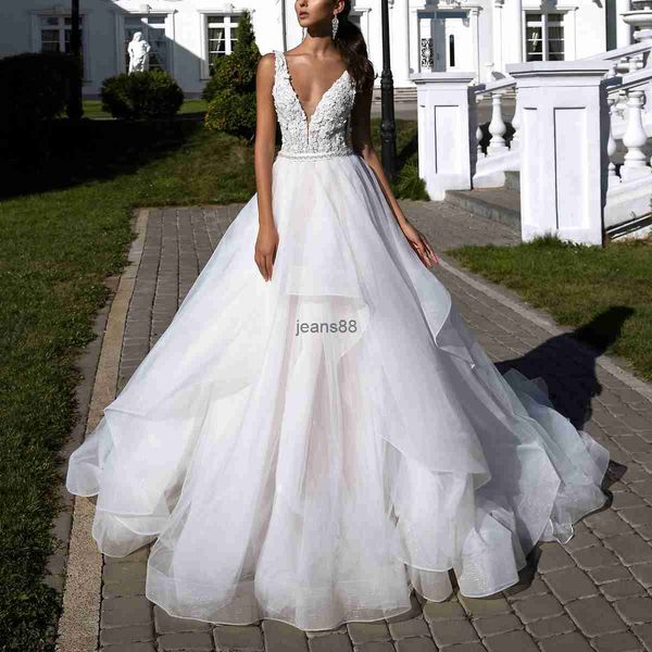 TULLE V CORCHE A LINE Abiti da sposa 2020 APPLICA APPLICATO SCAFLE SCAPE SPAGNO SPAGNO SPACCHI DI MADULA