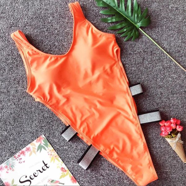 Swimwear's Swimwear Orange Bikini Set Swimsuit Bandage elastico Monokini Trend monopezzo 2024 Women Beach Outfits Micro Bikini Battono costume