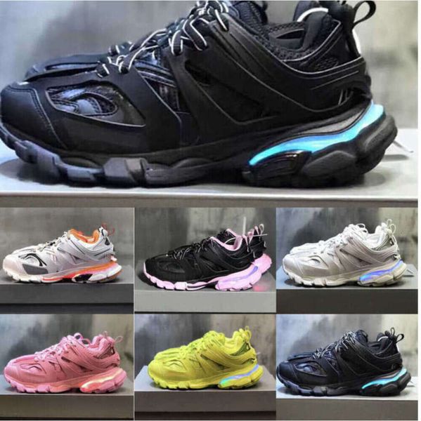 Com Box Womens Mens Designer Casual Shoe Track LED Sneaker Clear Cinza azul Gomma couro preto treinador rosa Nylon Platform Platform for Men 3 8899Ess