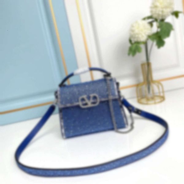 Bolsa de mini -corrente embutida de diamante Bolsa, fivela magnética de bronze ombro único versátil crossbody Small Square