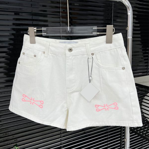 2024 Designer Frauen Jeans Pink Logo Shorts voller Persönlichkeit einfacher Mode Shorts Version High Taille zeigen lange Beine weiche komfortable heiße heiße Shorts SML
