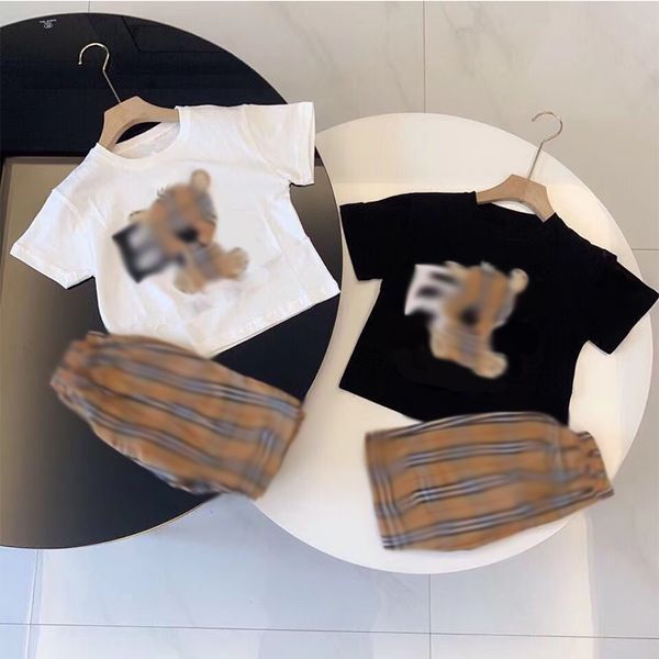 Set von 2021 Sommer Neue Männer und Frauen kleine und mittlere Schulkinder Buchstaben Baumwoll-T-Shirt gedruckt kurzärmelige Shorts zweiteilige Set Modelabel