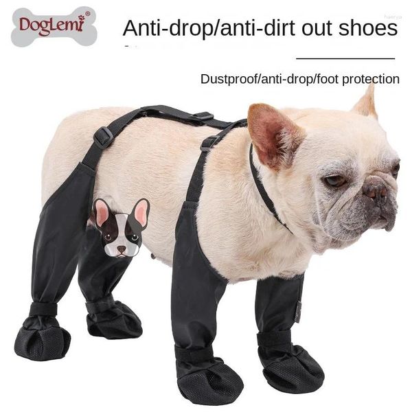 Sapatos à prova d'água de roupas para cães para aventuras ao ar livre protegem as patas do seu animal de estimação da neve fofa e pedras irregulares