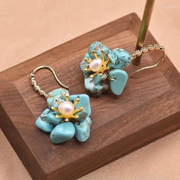 Orecchini a pennaglietta per perle bianche di acqua dolce geometrica naturale per le donne ganci fatti a mano blu fiore zircone auricolare gioielli